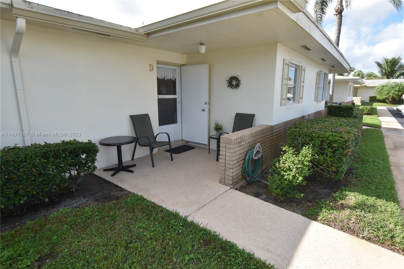 Photo of 2834 Crosley Dr E #D in West Palm Beach, FL