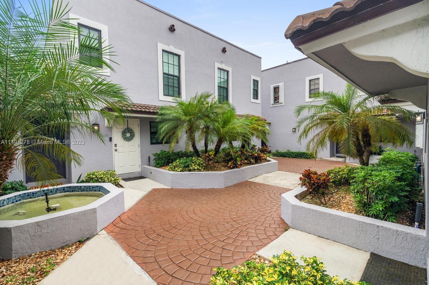 Photo of 11703 NW 11th St in Pembroke Pines, FL