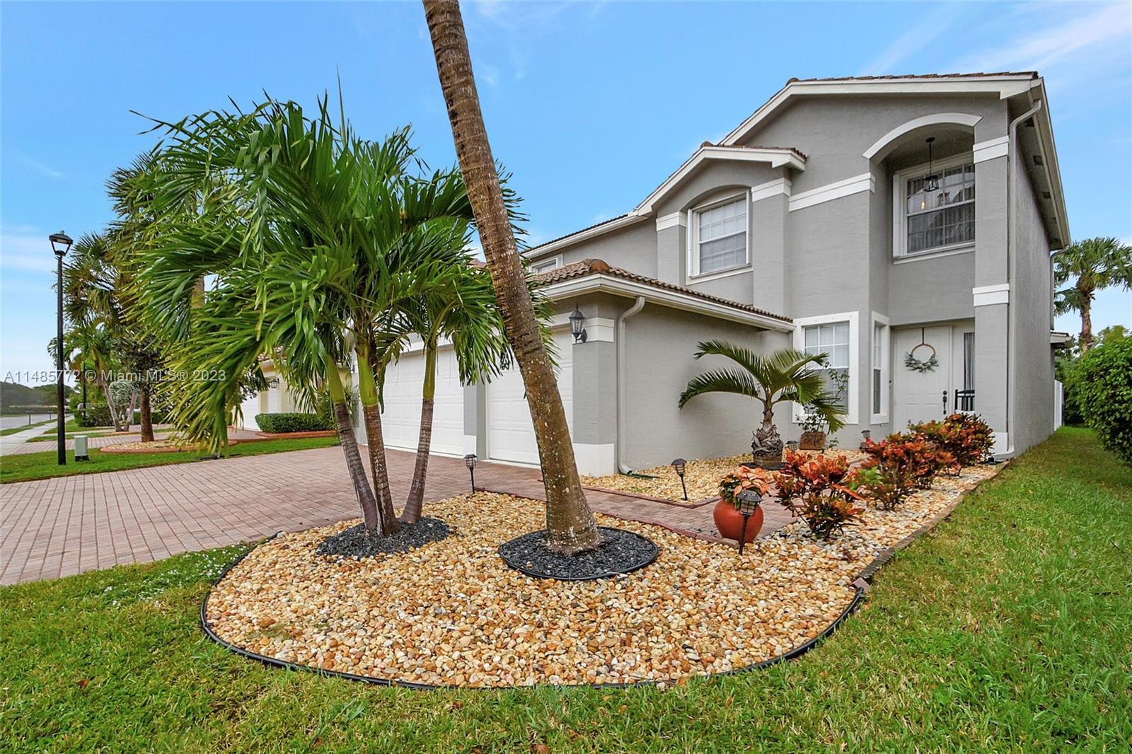 Photo of Address Not Disclosed in Green Acres, FL