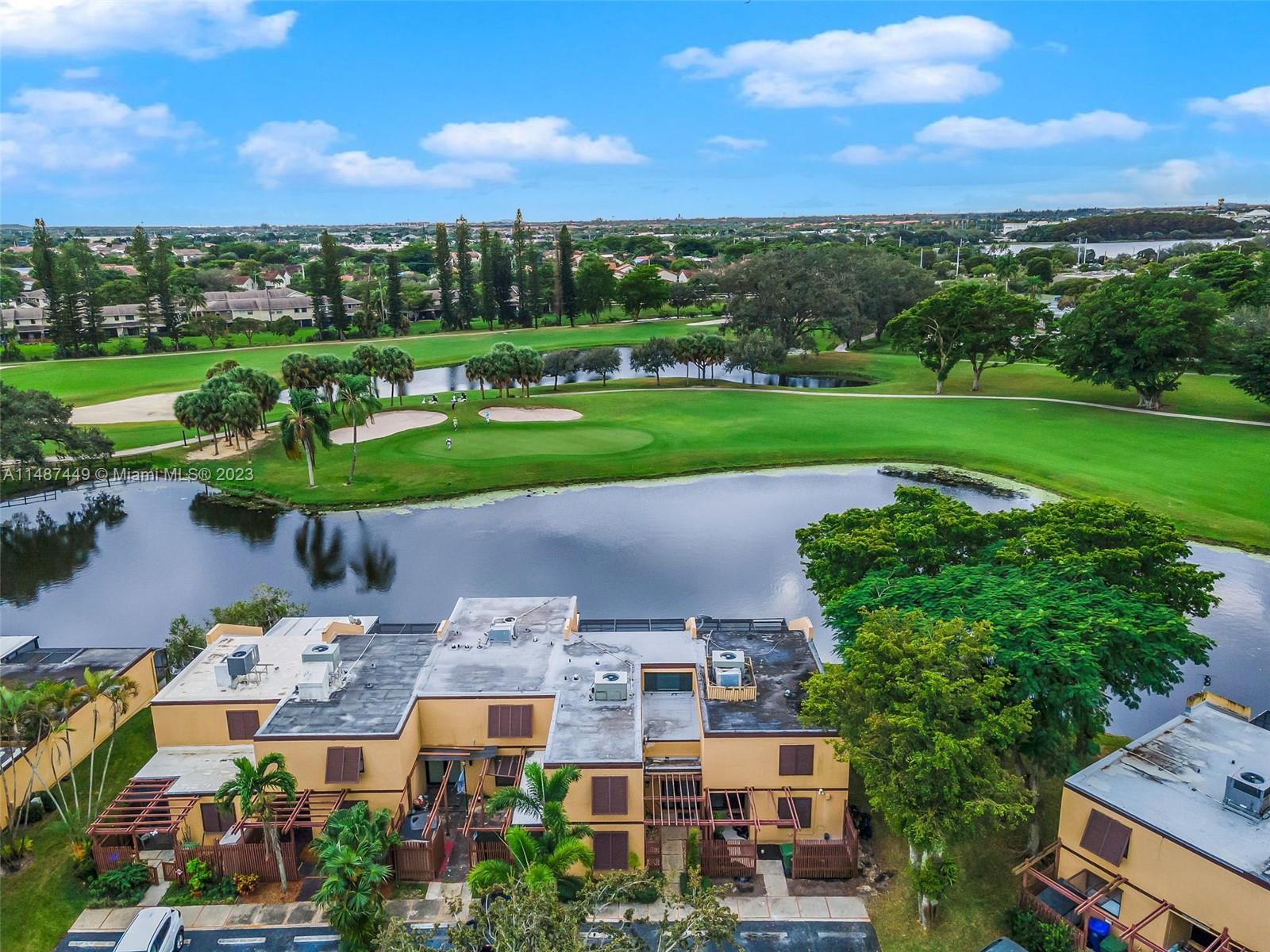 Photo of 10870 S Golfview Dr #0 in Pembroke Pines, FL