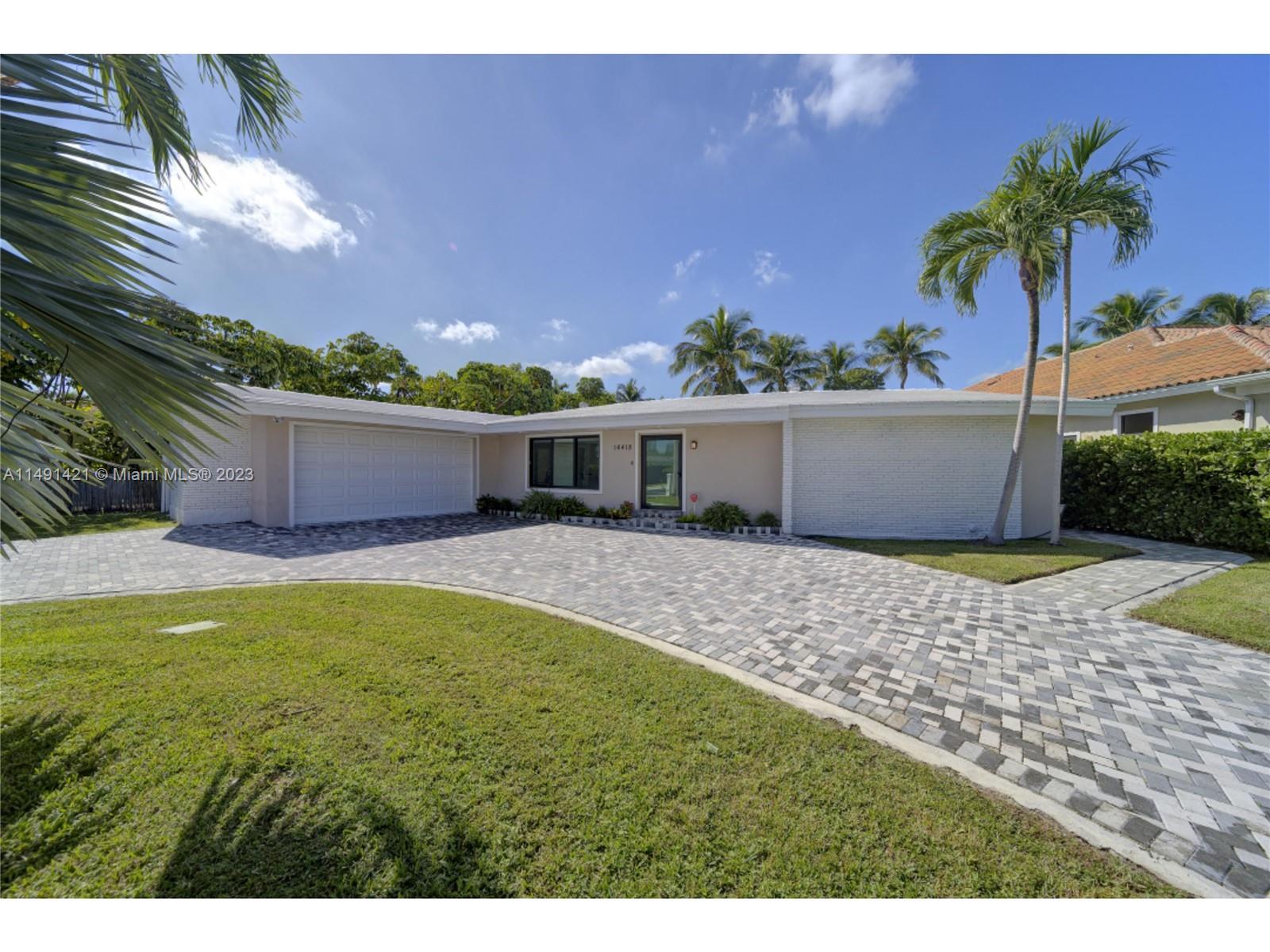 Photo of 16418 NE 31st Ave in North Miami Beach, FL