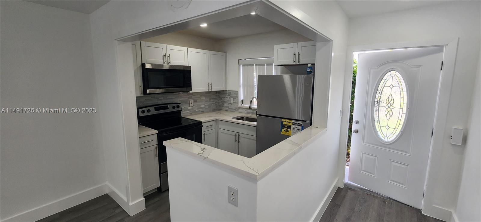 Photo of 2418 NW 52nd St #2418 in Tamarac, FL