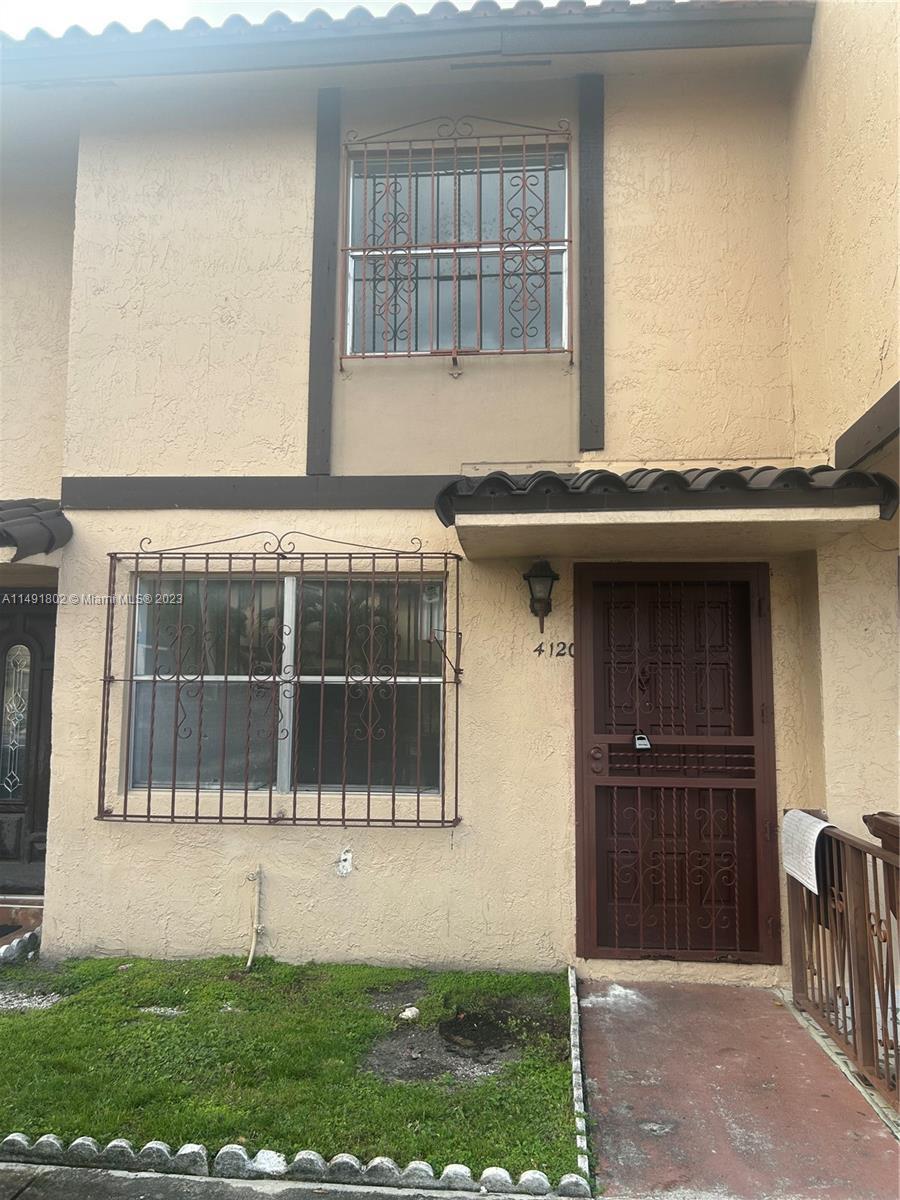 Photo of 4120 W 11th Ln #44 in Hialeah, FL