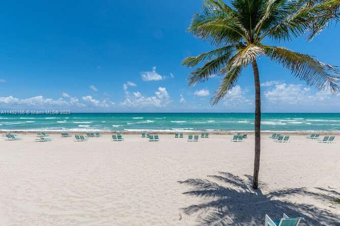 Photo of 2501 S Ocean Dr #909 in Hollywood, FL