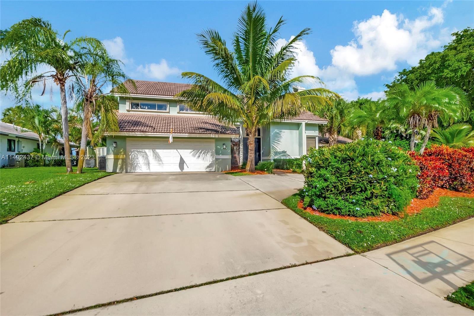 Photo of 3138 Lakeview Dr in Delray Beach, FL