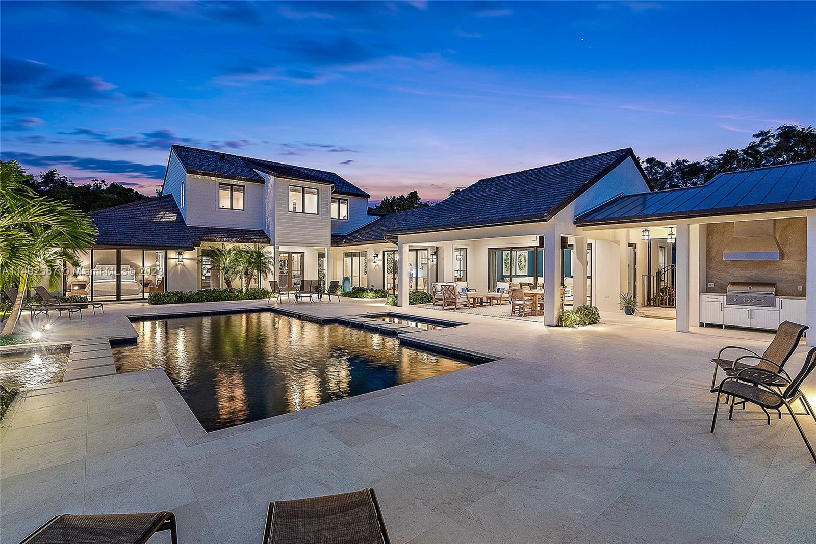 Photo of 145 Commodore Dr in Jupiter, FL
