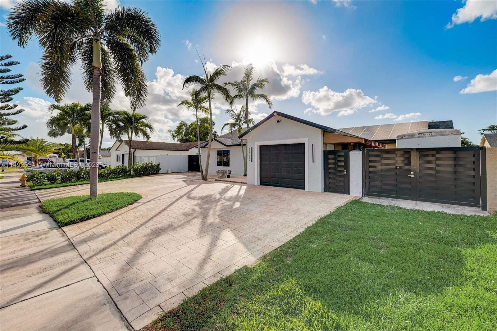 Photo of 19530 NW 57th Ct in Hialeah, FL