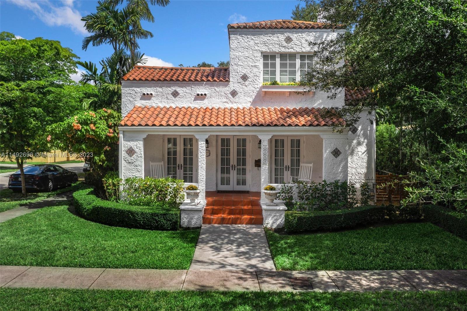Photo of 1265 Andalusia Ave in Coral Gables, FL