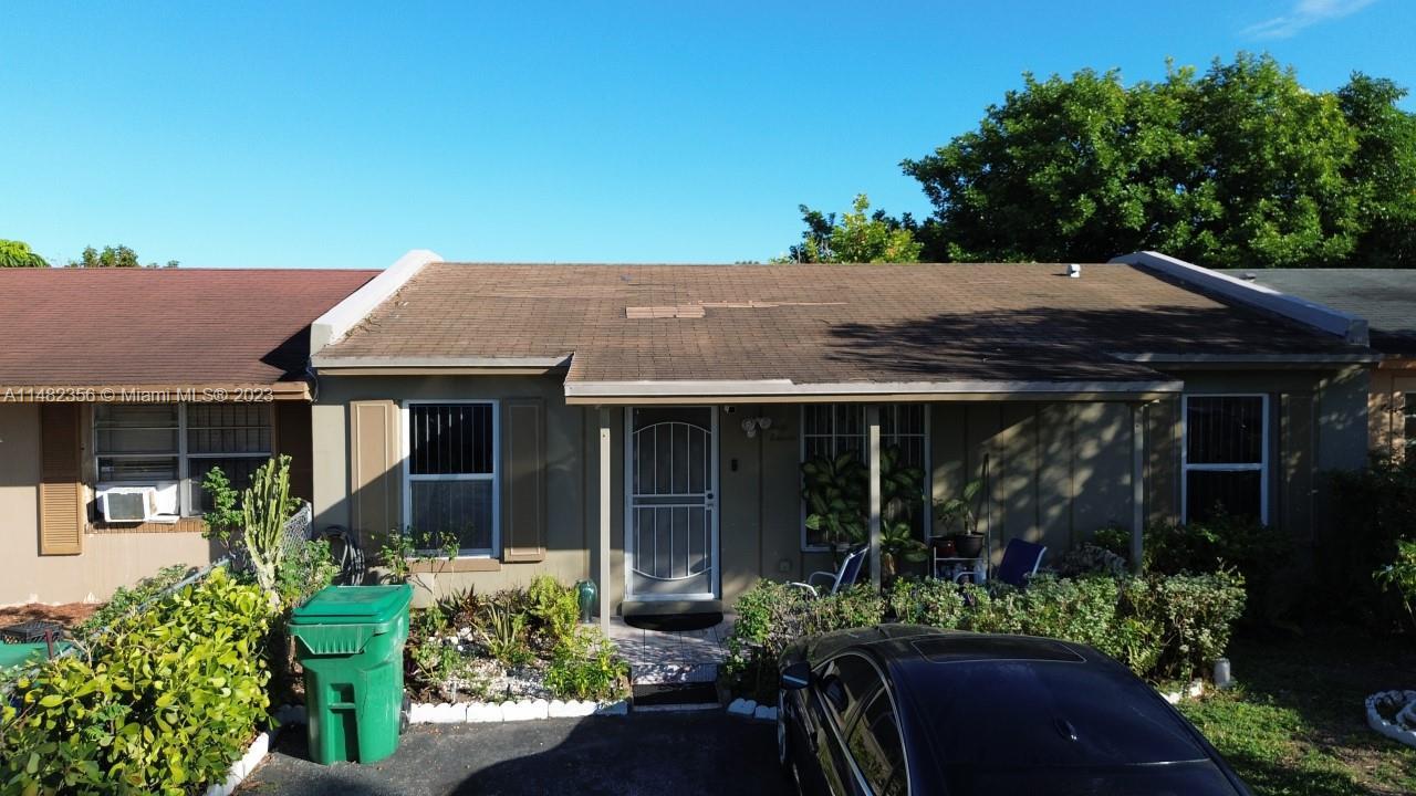 Photo of 3011 NW 195th St #3011 in Miami Gardens, FL