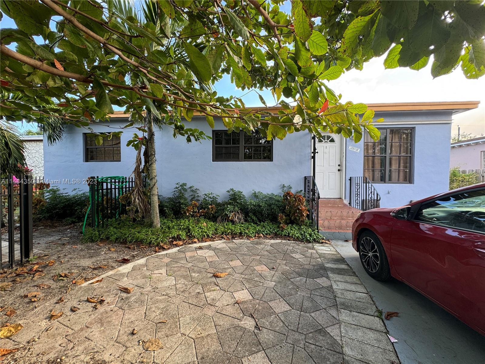 Photo of 1060 NW 116th St in Miami, FL