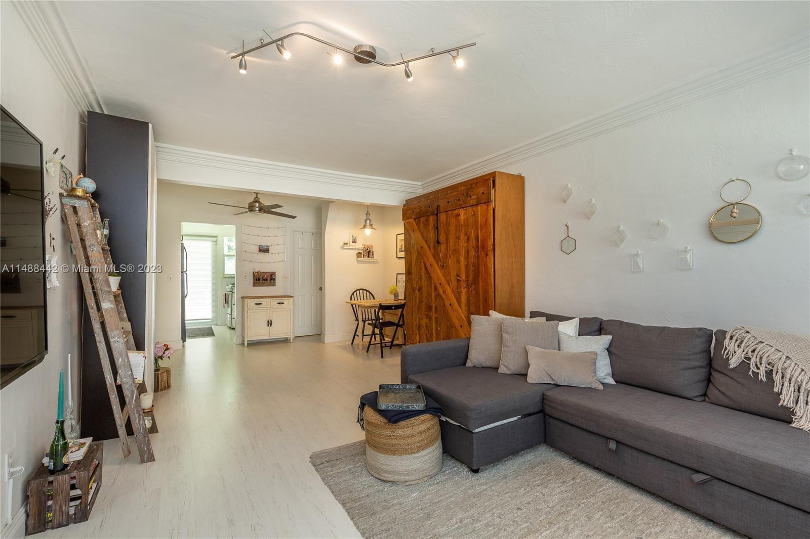 Photo of 1228 Pennsylvania Ave #11 in Miami Beach, FL