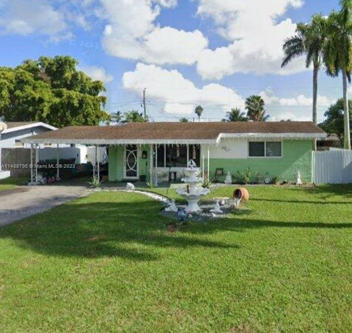 Photo of 2831 Arcadia Dr in Miramar, FL