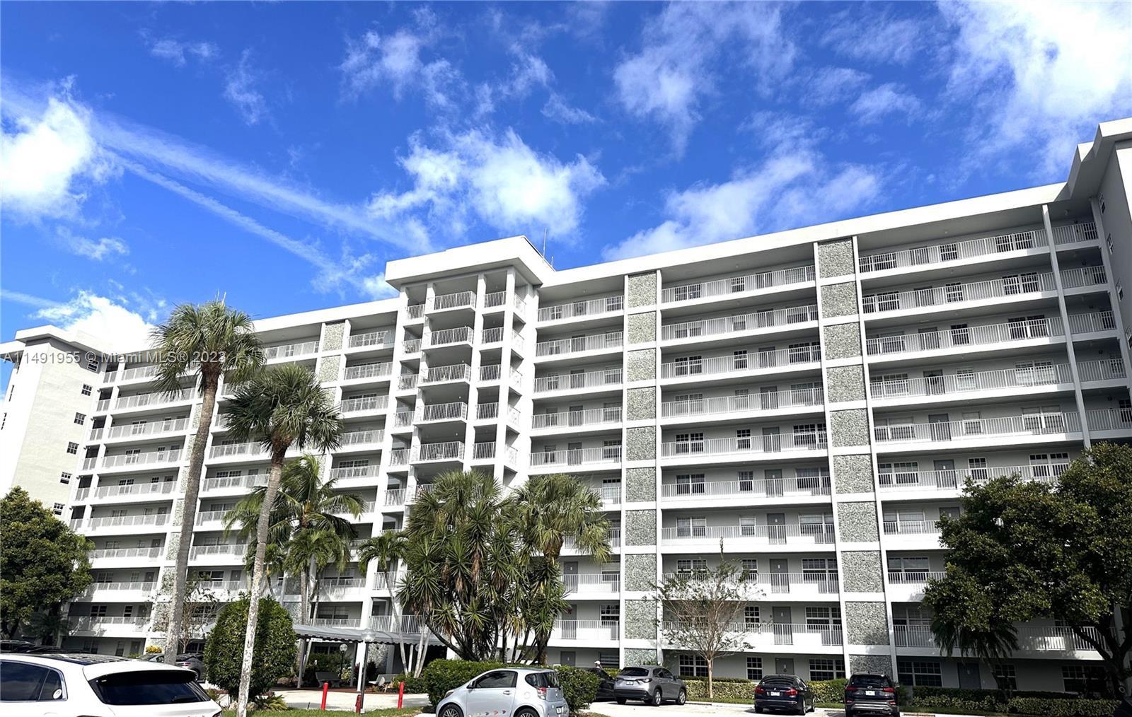 Photo of 4015 W Palm Aire Dr #906 in Pompano Beach, FL