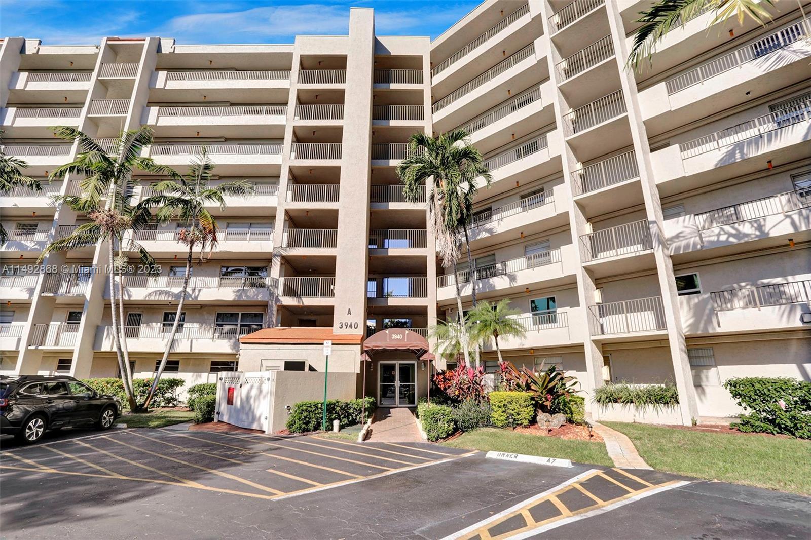Photo of 3940 Inverrary Blvd #703-A in Lauderhill, FL