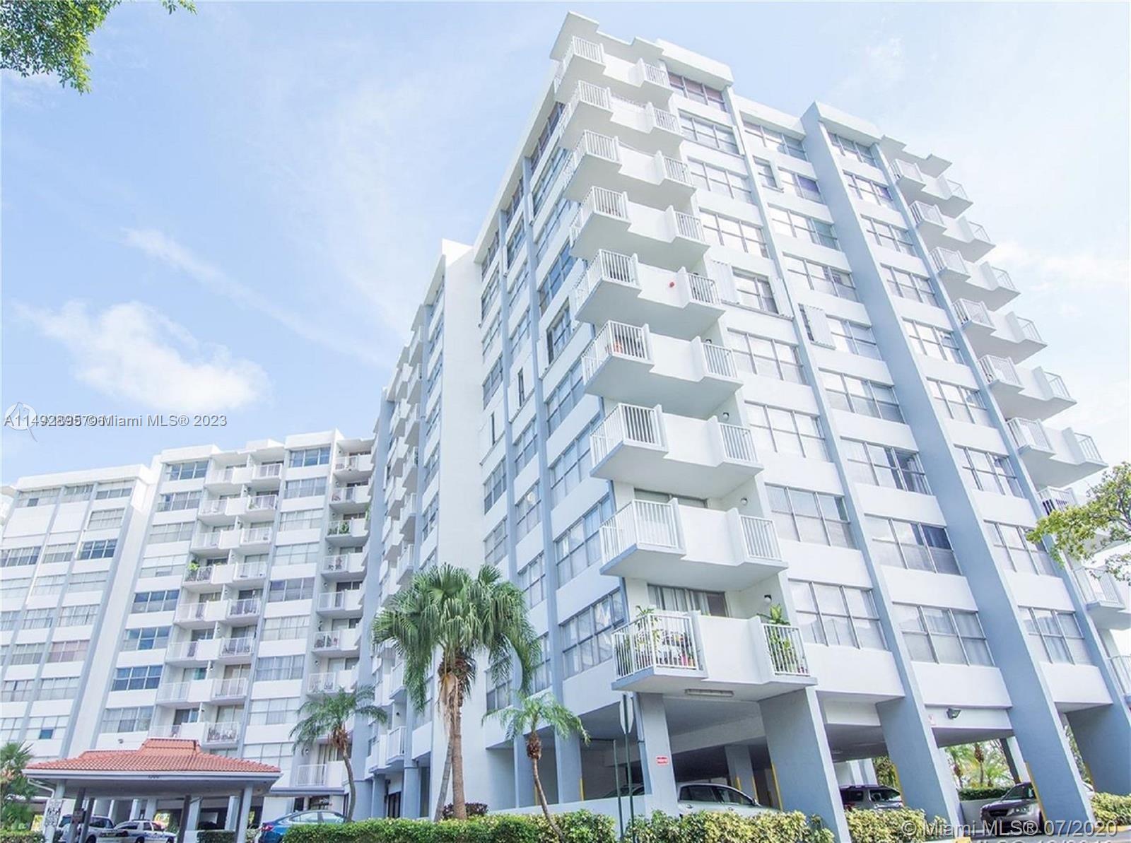 Photo of 1300 NE Miami Gardens Dr #510E in Miami, FL