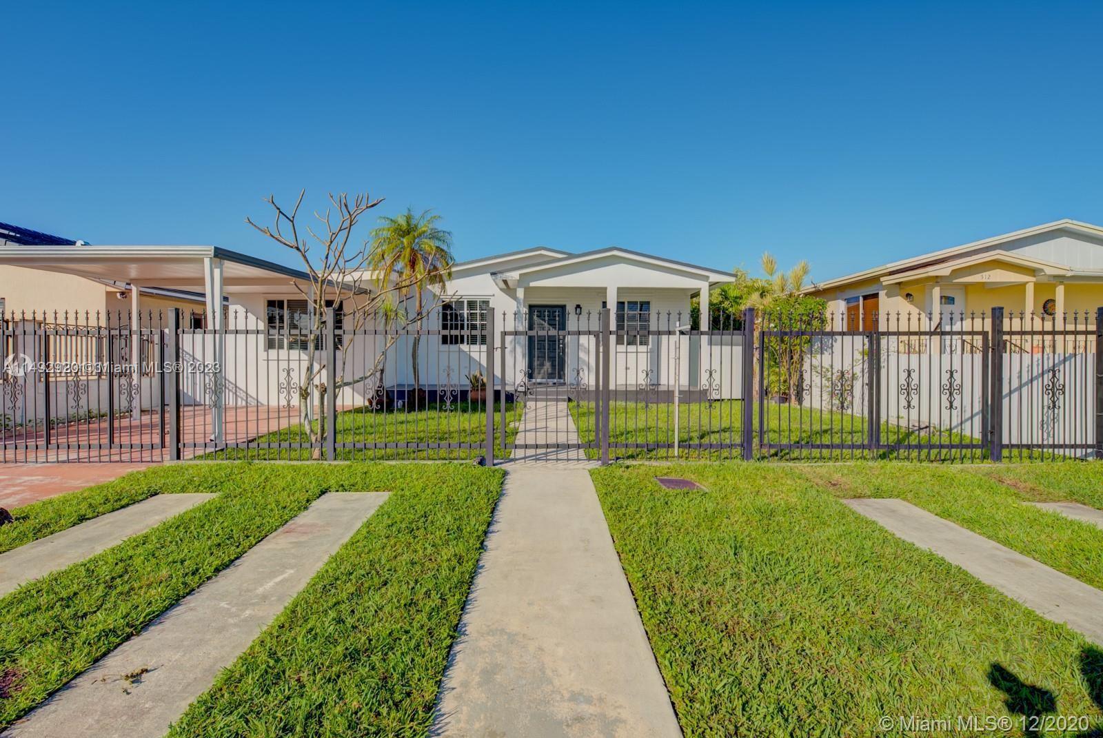 Photo of 522 SW 121st Ave in Miami, FL