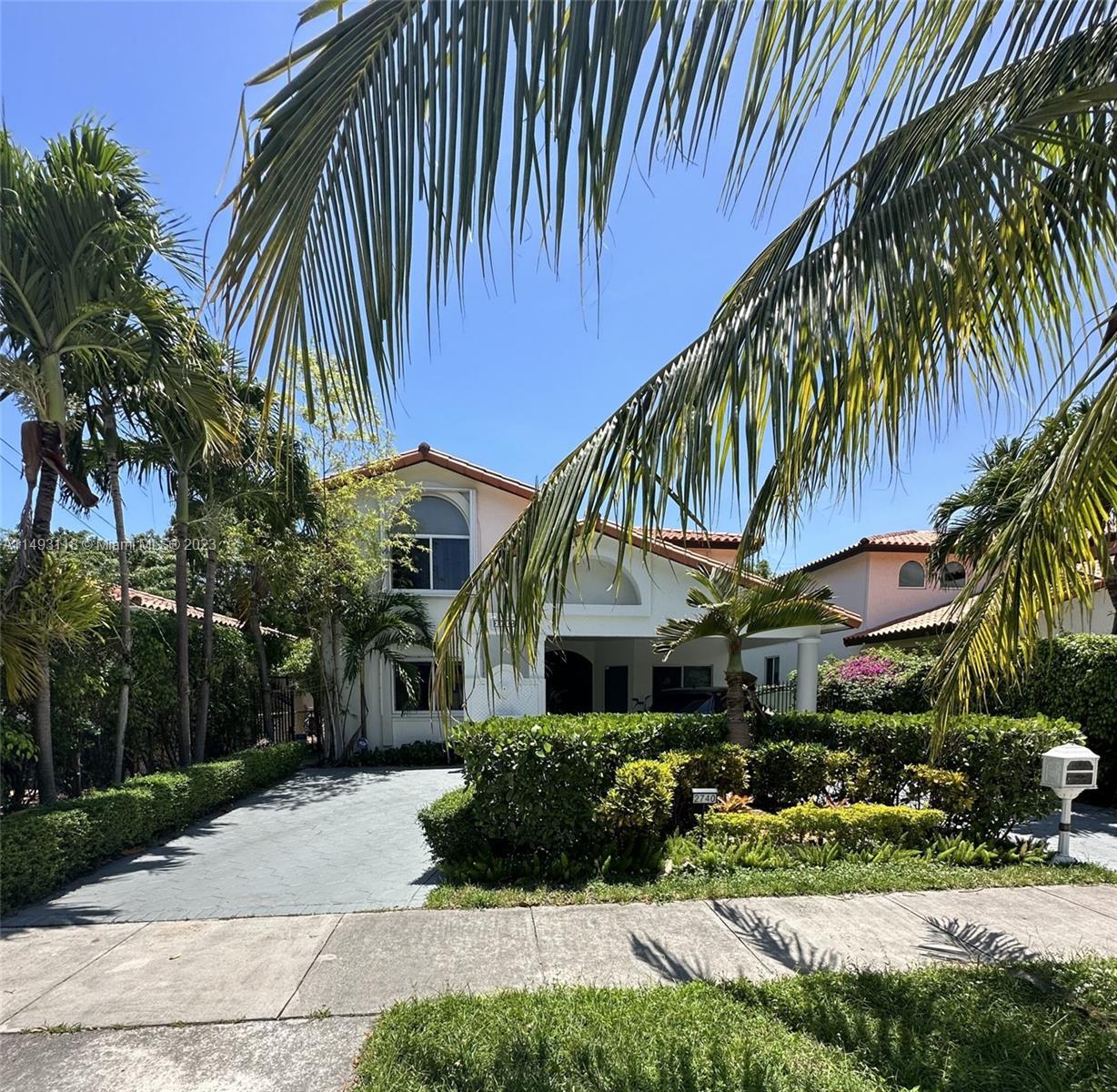 Photo of 2740 SW 13th St in Miami, FL