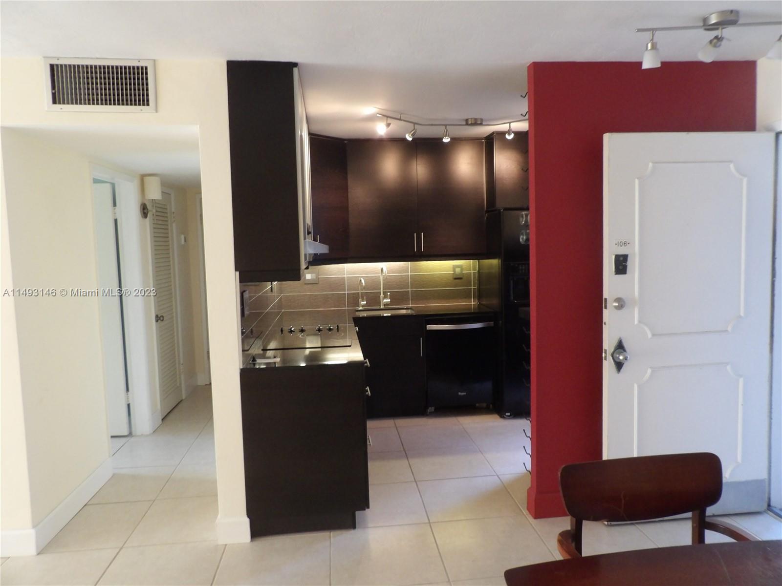 Photo of 1631 NE 114th St #106 in Miami, FL