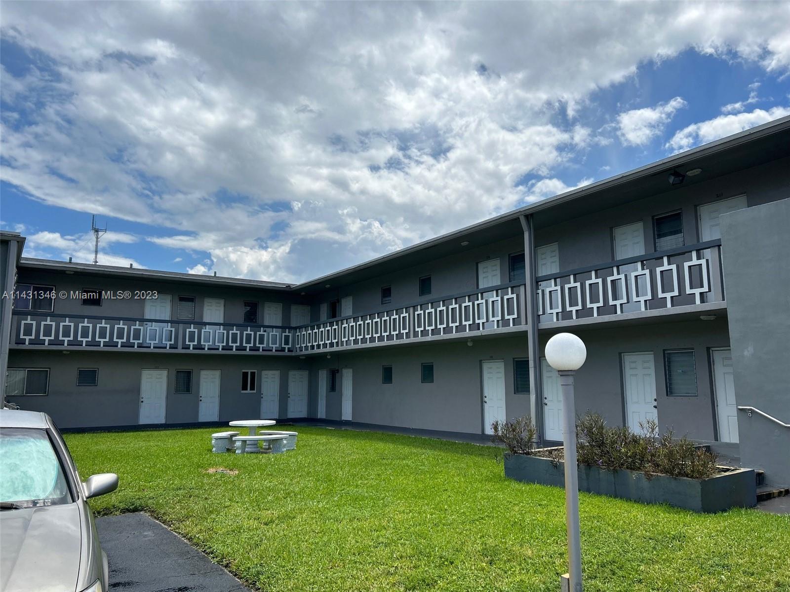 Photo of 6720 Arbor Dr #109 in Miramar, FL