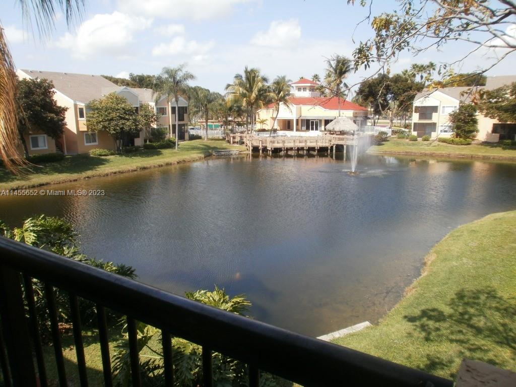 Photo of 401 SW 85th Ave #108 in Pembroke Pines, FL