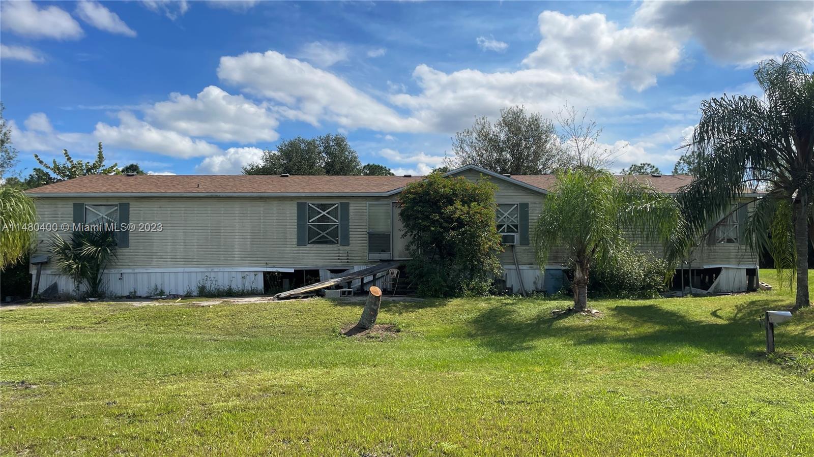 Photo of 1370 Crescent Ave in Other City - In The State Of Florid, FL