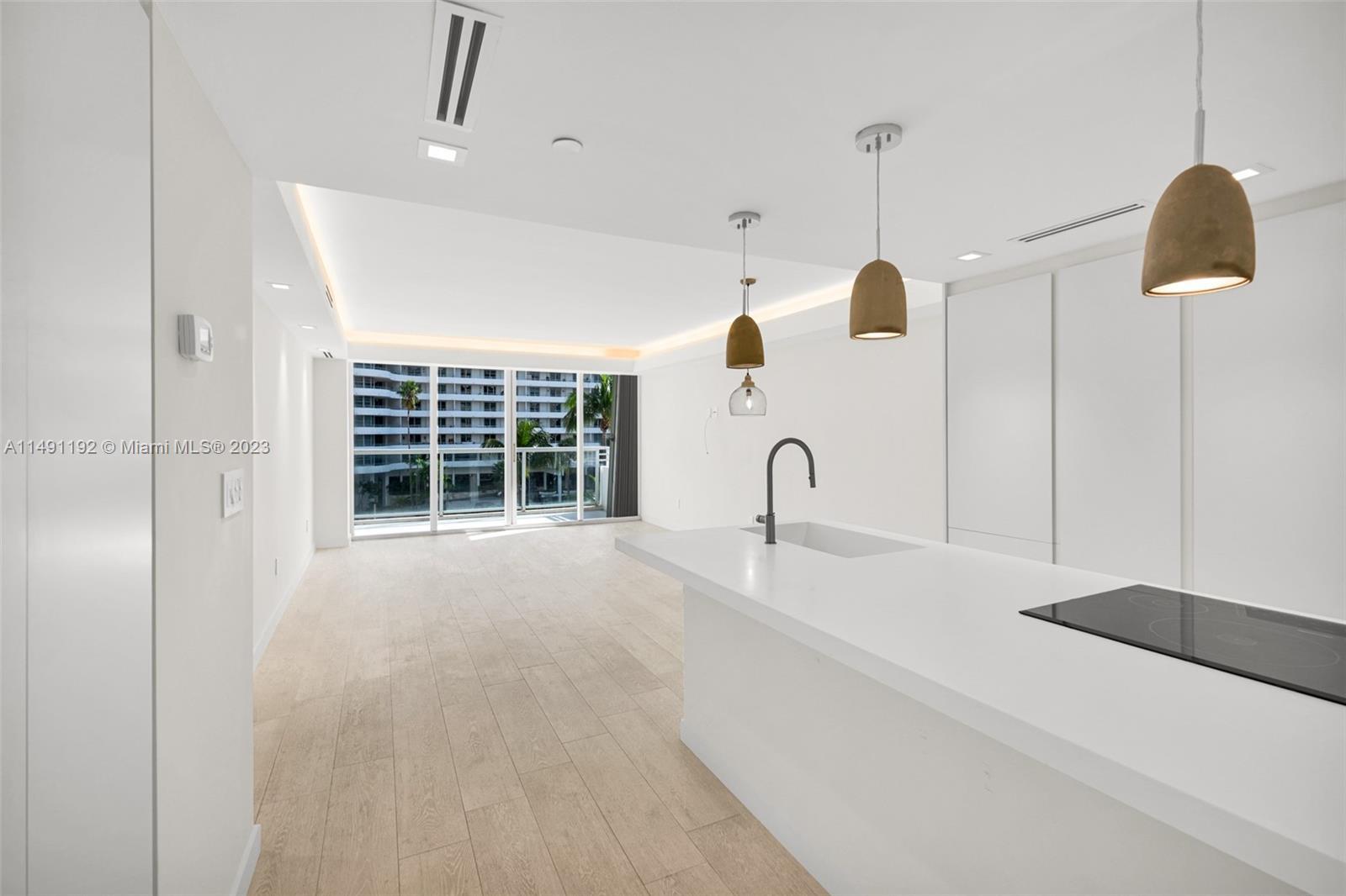 Photo of 5600 Collins Ave #5A in Miami Beach, FL