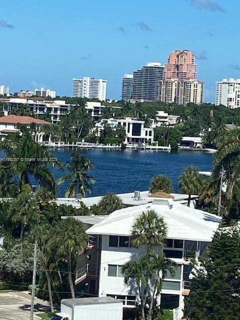 Photo of 2555 NE 11th St #808 in Fort Lauderdale, FL