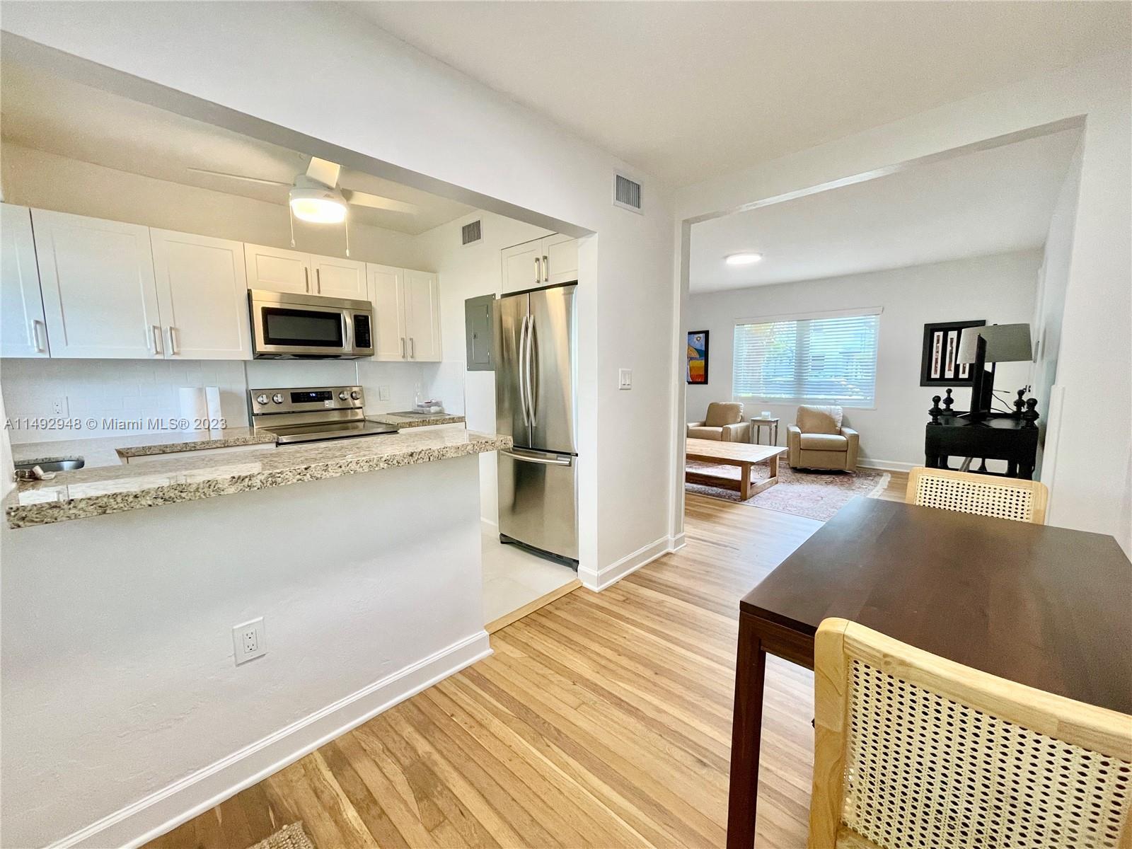 Photo of 5531 SW 78th St #B in Miami, FL
