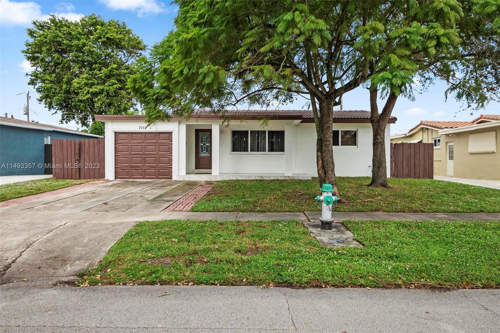 Photo of 7551 Fillmore St in Hollywood, FL