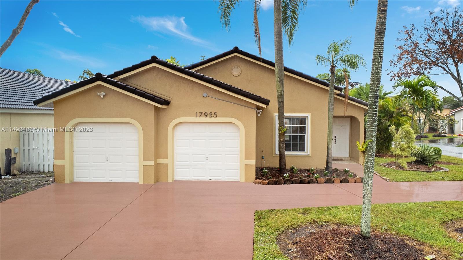 Photo of 17955 NW 60th Pl in Hialeah, FL