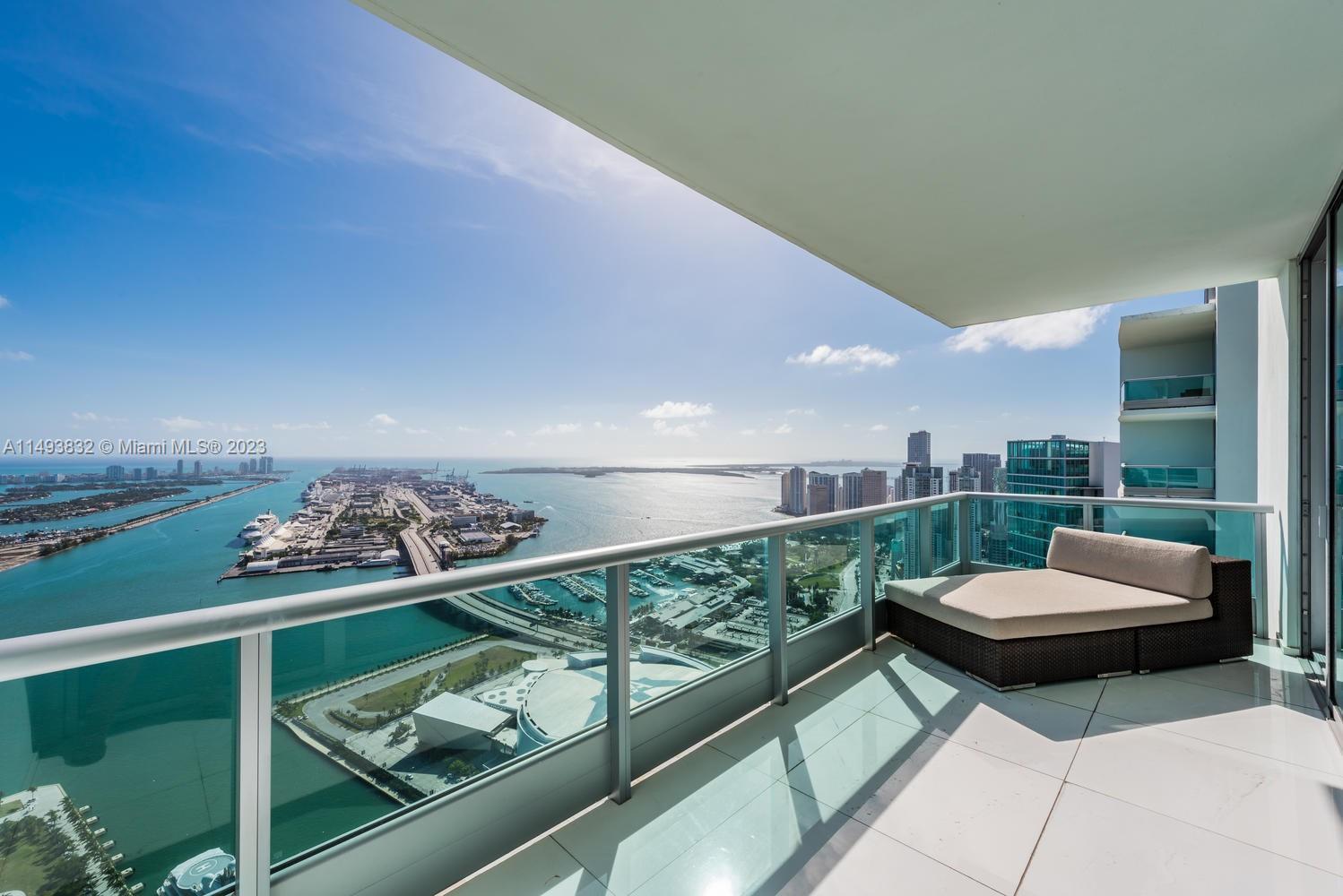 Photo of 900 Biscayne Blvd #PH6205 in Miami, FL