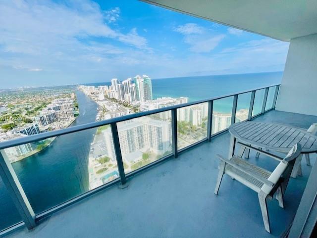 Photo of 4010 S Ocean Dr #3802 in Hollywood, FL