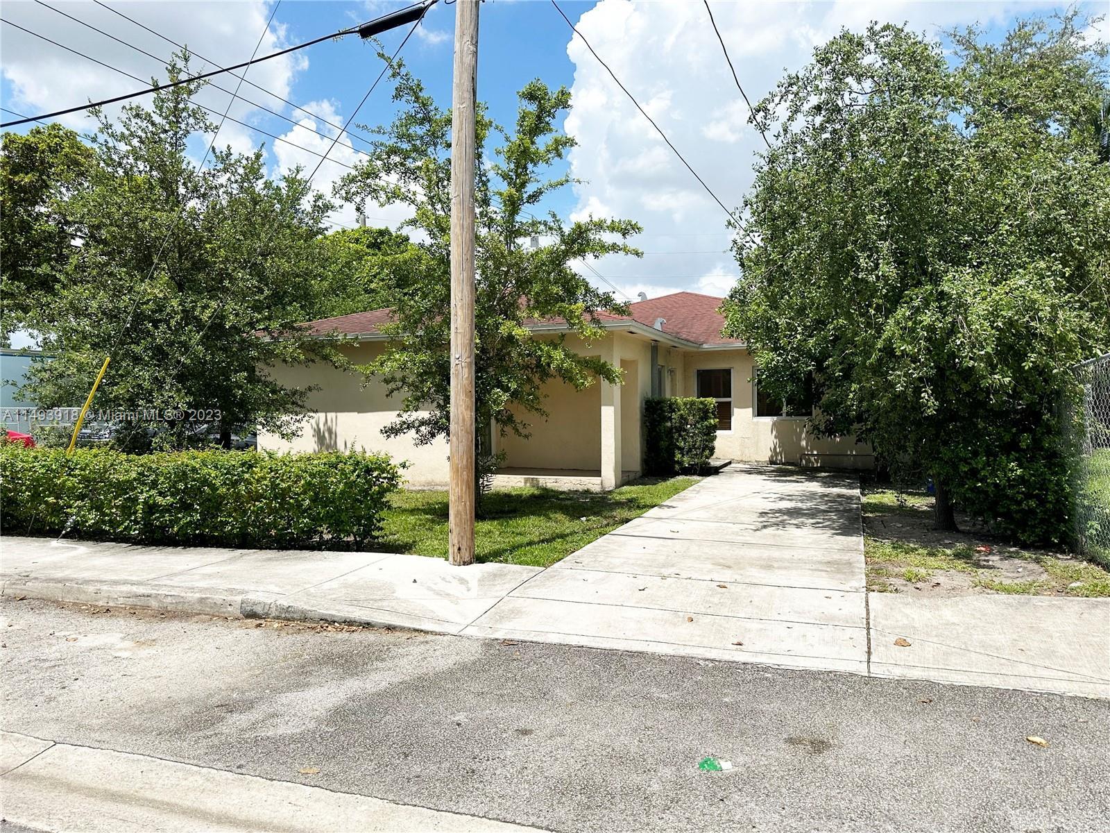 Photo of 515 NW 77th St in Miami, FL