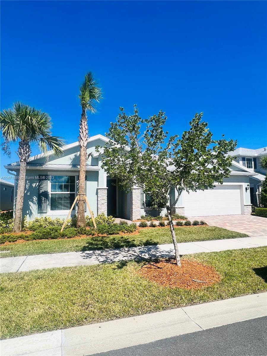 Photo of 10407 SW Captiva Dr in Port St Lucie, FL