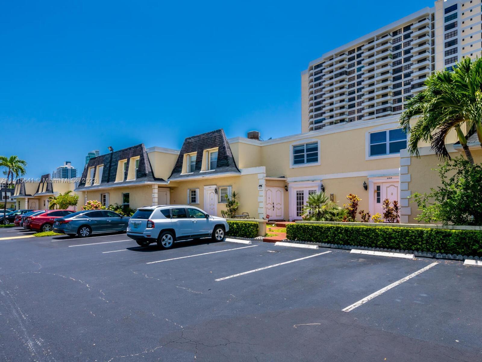 Photo of 2304 NE 7th St #27 in Hallandale Beach, FL