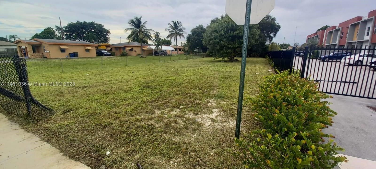 Photo of 3 Nw Ave in Hallandale Beach, FL