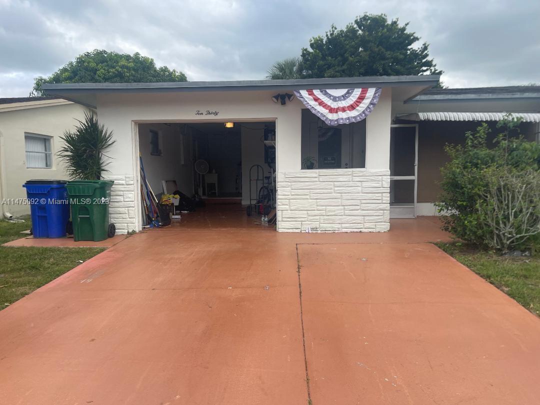 Photo of 1030 NW 74th Ave in Margate, FL