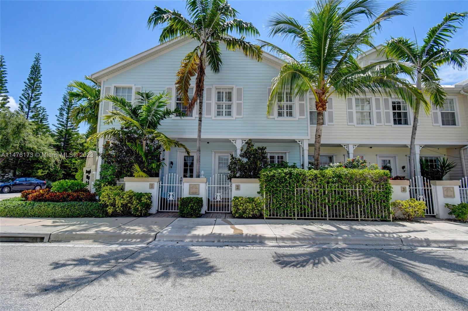 Photo of 902 S Federal Hwy #2 in Lake Worth, FL