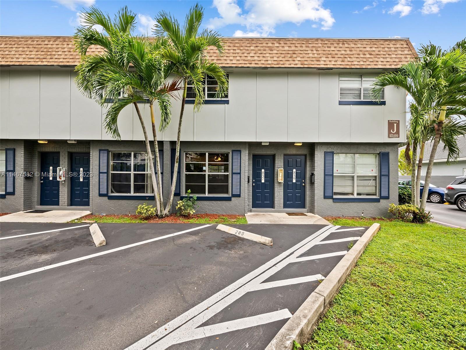 Photo of 857 NW 46th Ave #857 in Plantation, FL