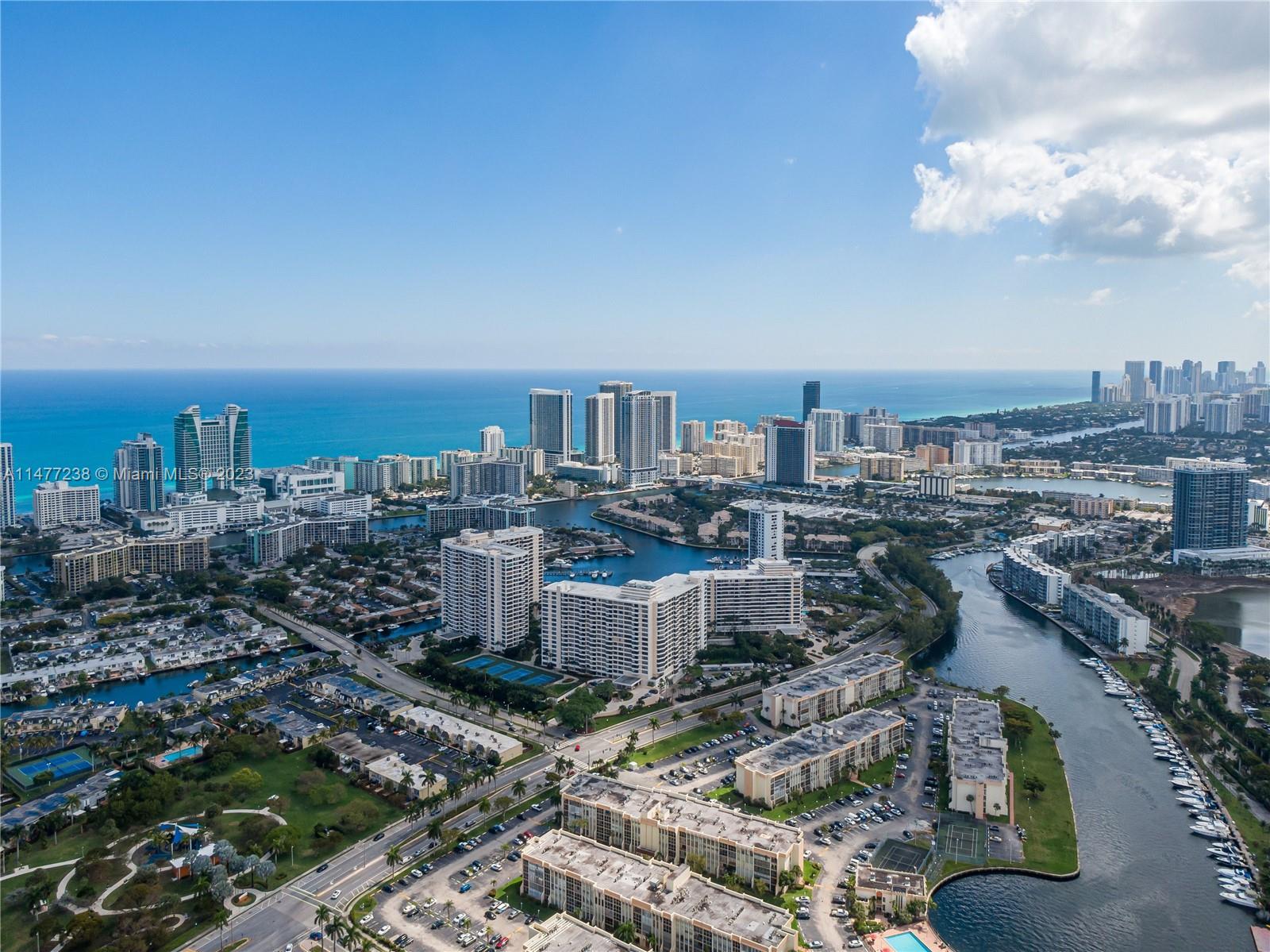 Photo of 2500 Parkview Dr #515 in Hallandale Beach, FL