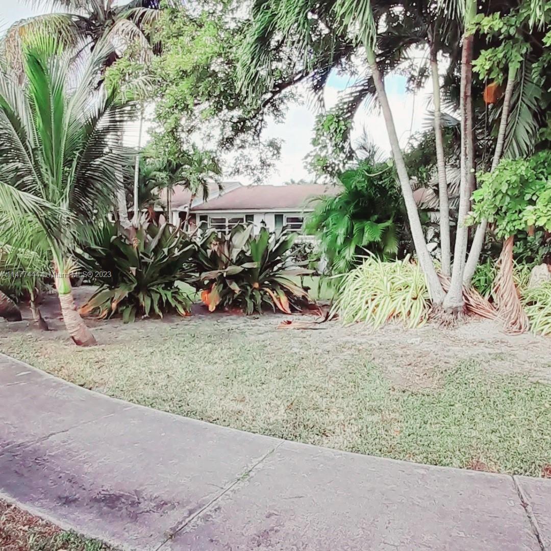 Photo of 295 N Biscayne River Dr in Miami, FL