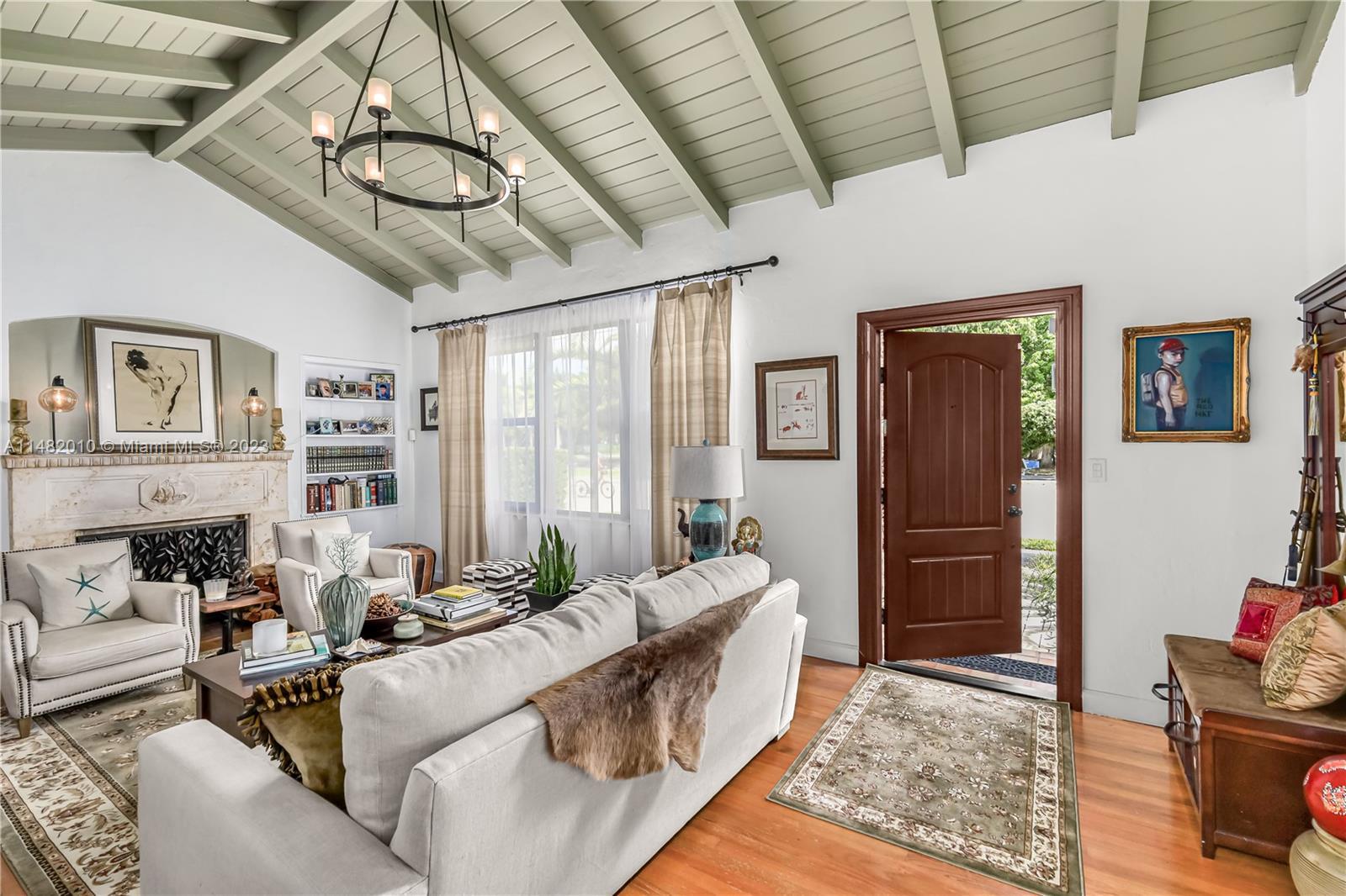 Photo of 28 SW 26th Rd in Miami, FL