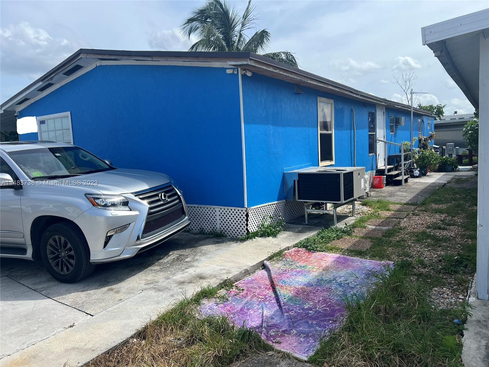 Photo of 11033 NW 2nd Ter in Sweetwater, FL