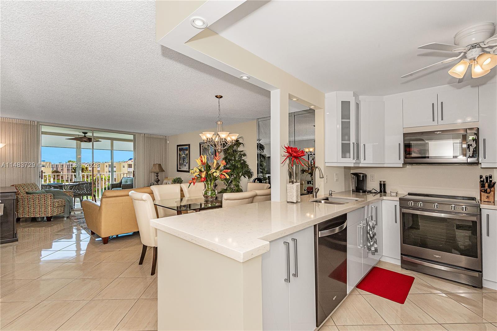 Photo of 1025 SE 2nd Ave #407 in Dania Beach, FL