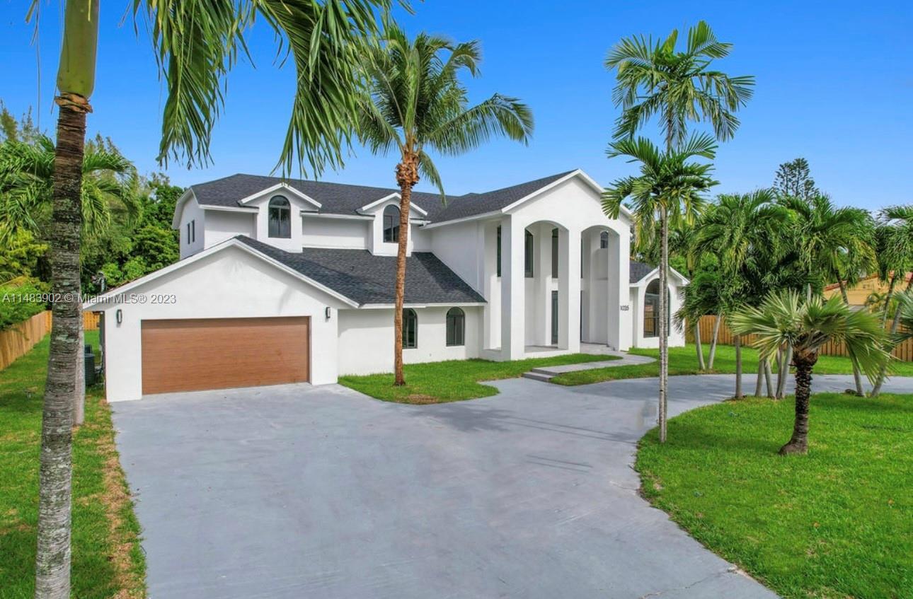 Photo of 1035 NE 107 St in Miami, FL