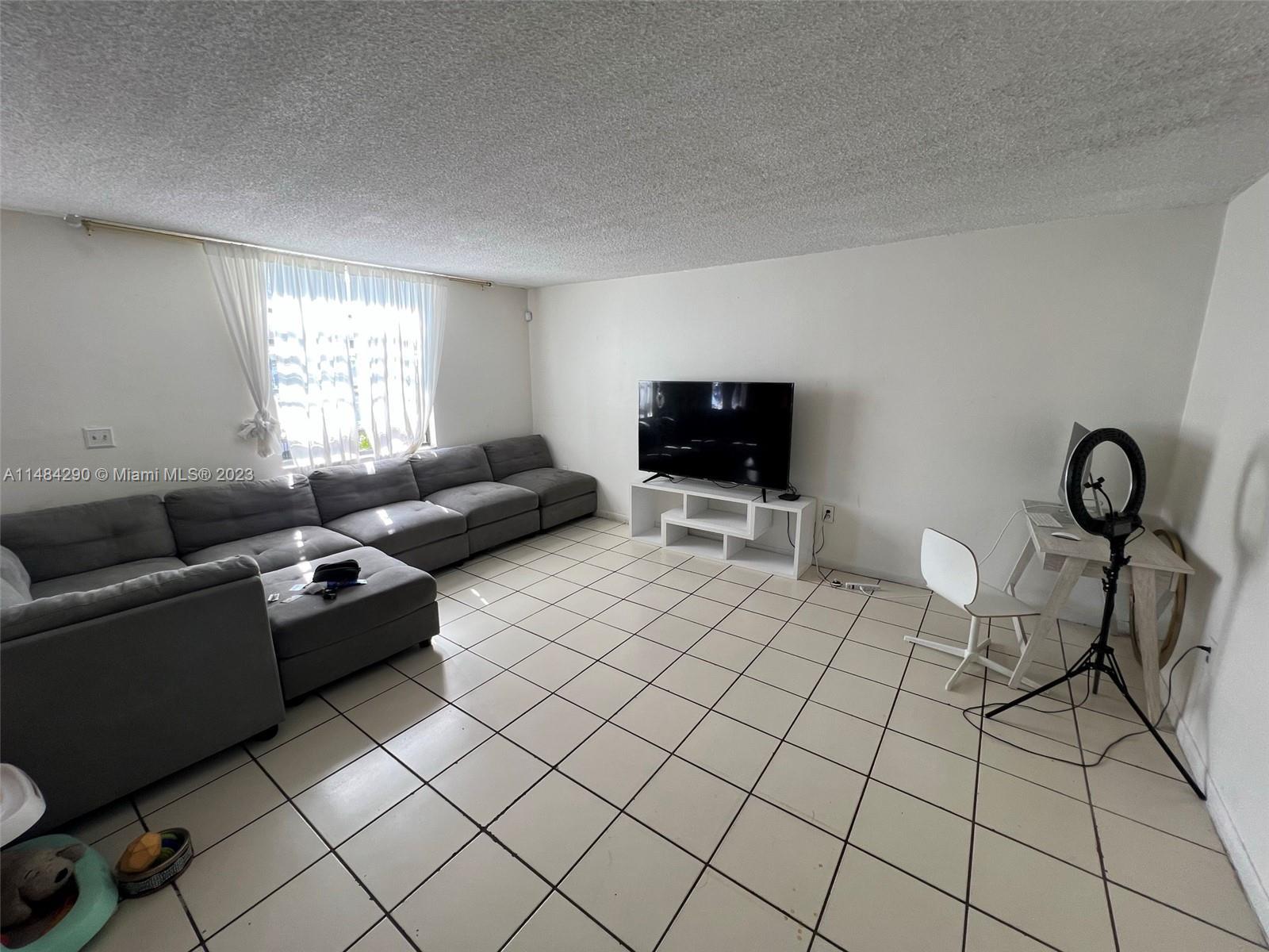 Photo of 1788 NW 55th Ave #202 in Lauderhill, FL