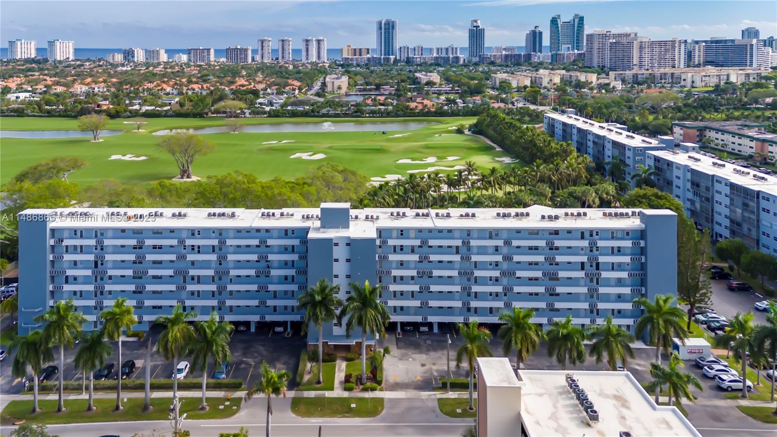 Photo of 1000 NE 14th Ave #712 in Hallandale Beach, FL
