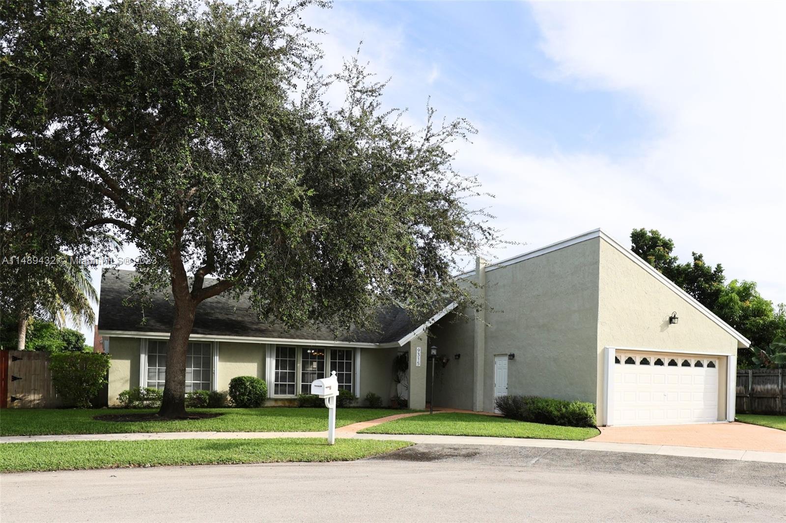 Photo of 9315 SW 172nd Ter in Palmetto Bay, FL