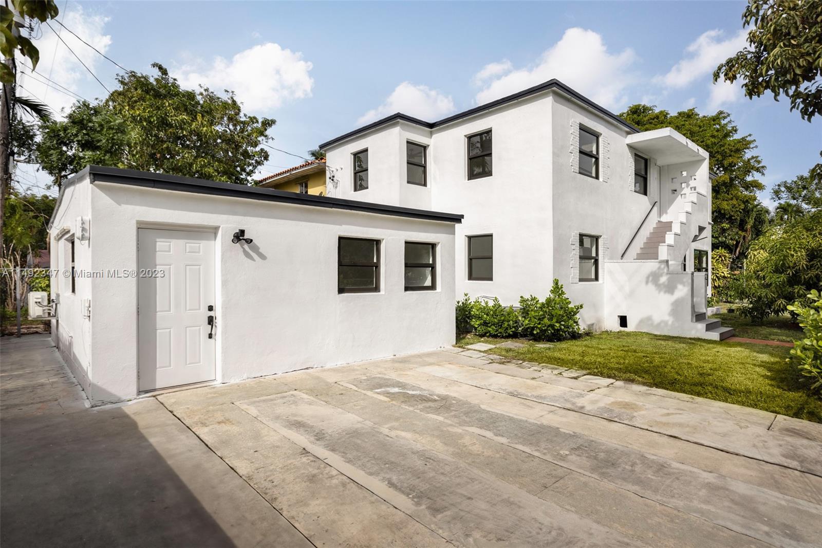 Photo of 4222 NE 1st Ave in Miami, FL
