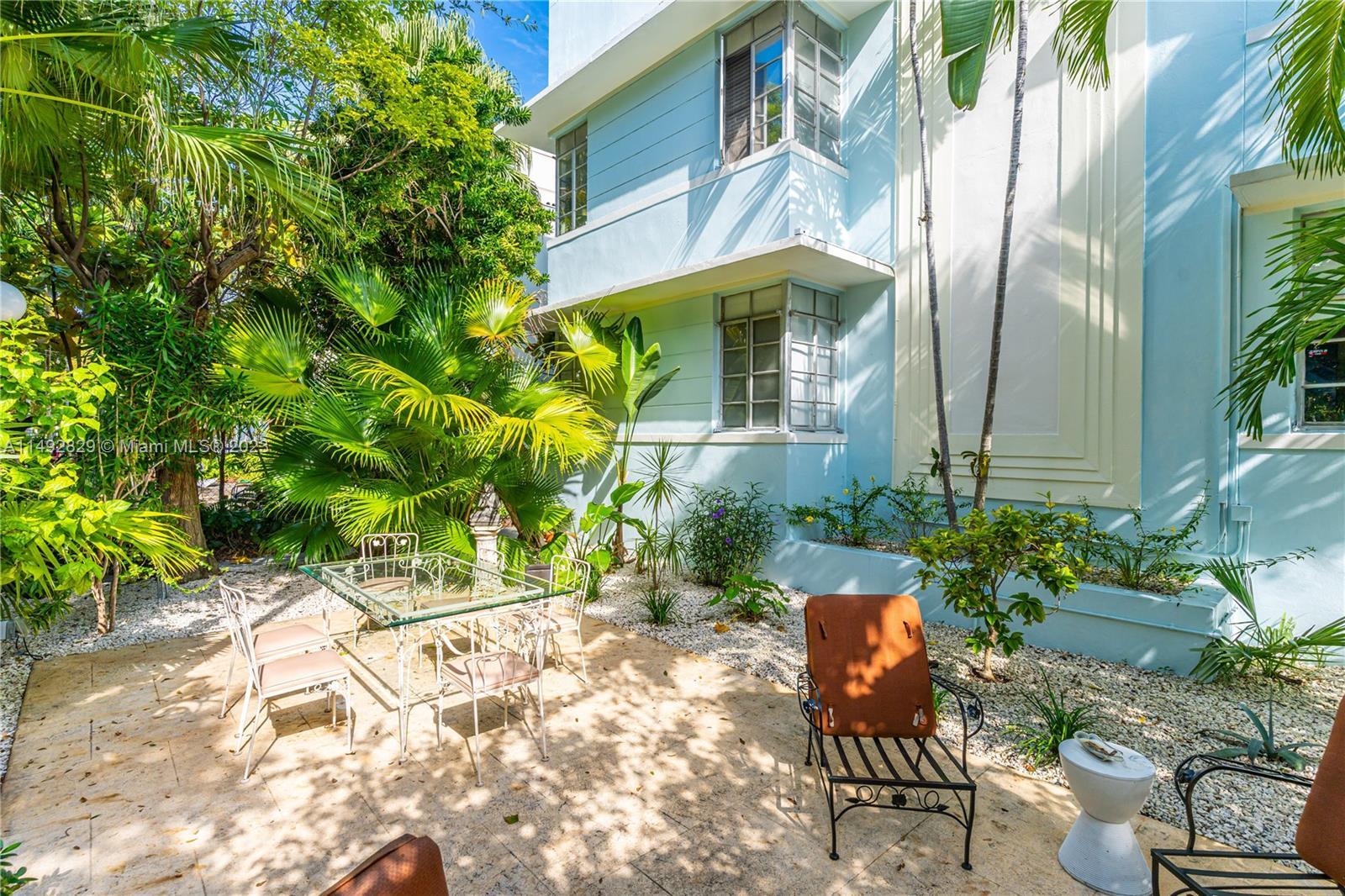 Photo of 825 Jefferson Ave #4 in Miami Beach, FL